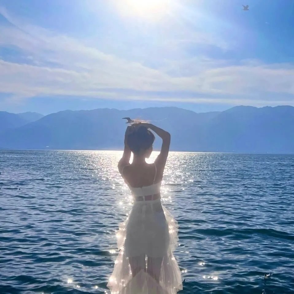 野女孩